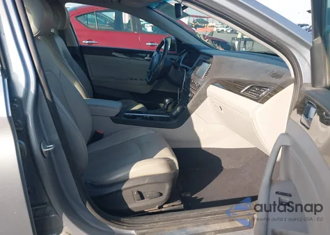 2017 Hyundai Sonata Limited z USA, uszkodzony, nr VIN 5NPE34AF9HH499239